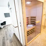 Schlafraum Schluesslberg-dein Smartes Hotel-contactless Check-in 3*