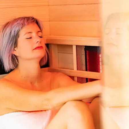 Schlafraum Schluesslberg-dein Smartes Hotel-contactless Check-in 3*