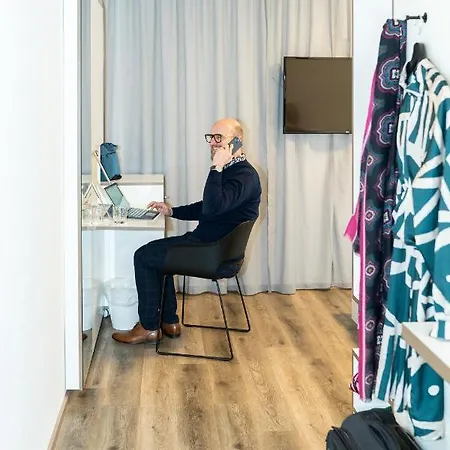 Schlafraum Schluesslberg-dein Smartes Hotel-contactless Check-in 3*