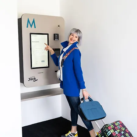 Hotel Schlafraum Schlüßlberg-dein Smartes Hotel-contactless Check-in 3*