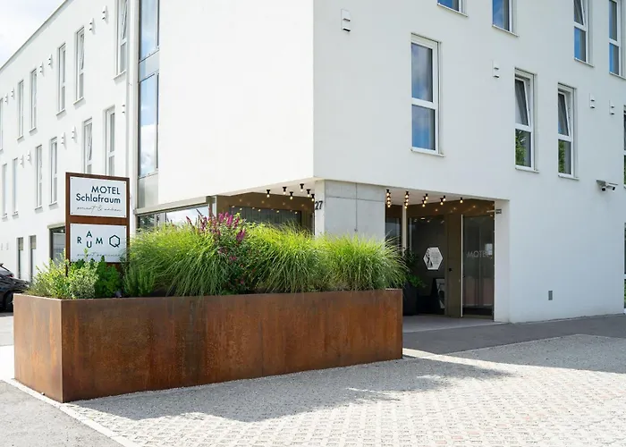 Schlafraum Schluesslberg-dein Smartes Hotel-contactless Check-in Отель