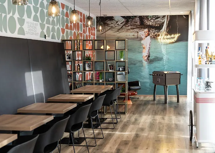 Schlafraum Schluesslberg-dein Smartes Hotel-contactless Check-in Hotel 3*