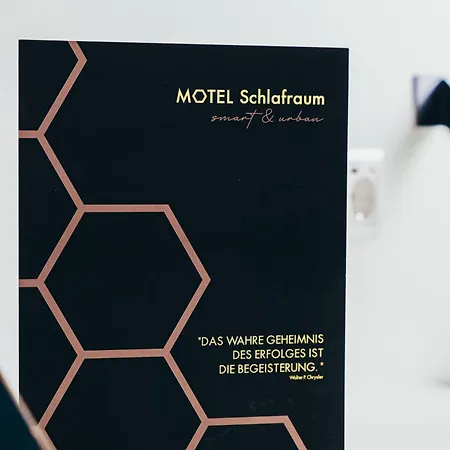 Schlafraum Schluesslberg-dein Smartes Hotel-contactless Check-in Hotell