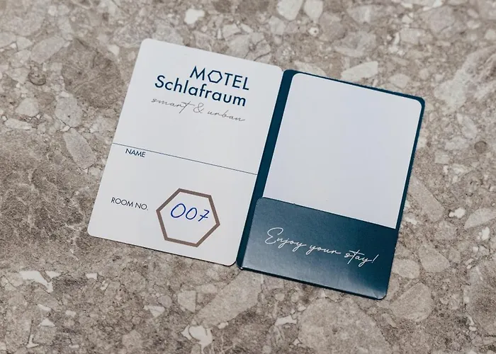 Schlafraum Schluesslberg-dein Smartes Hotel-contactless Check-in 3* Schlusslberg