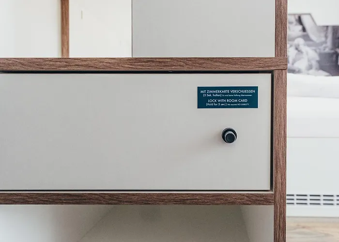Schlafraum Schluesslberg-dein Smartes Hotel-contactless Check-in فندق Schlusslberg
